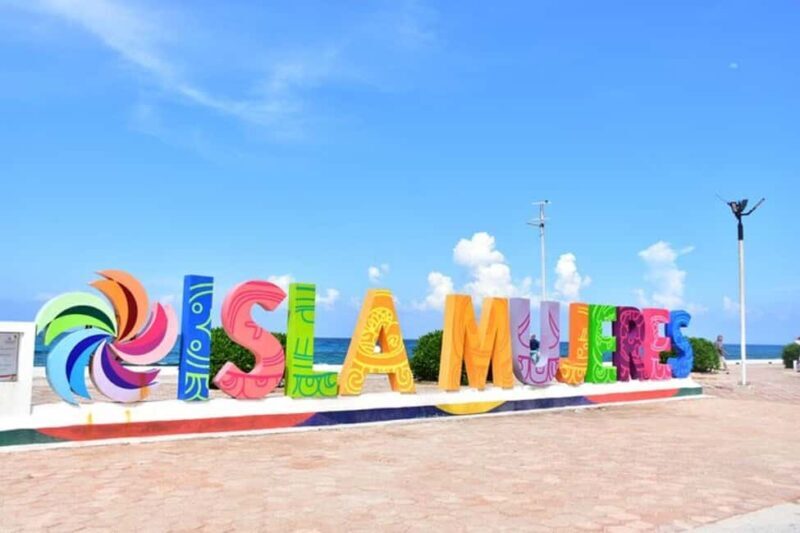 PDC: Isla Mujeres Catamaran Tour with Snorkeling - Authentic Feedback from Participants