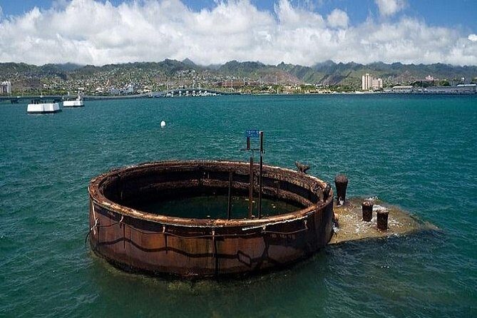 Pearl Harbor and Mini Circle Island from Kauai - A Deep Dive into the Tour Experience