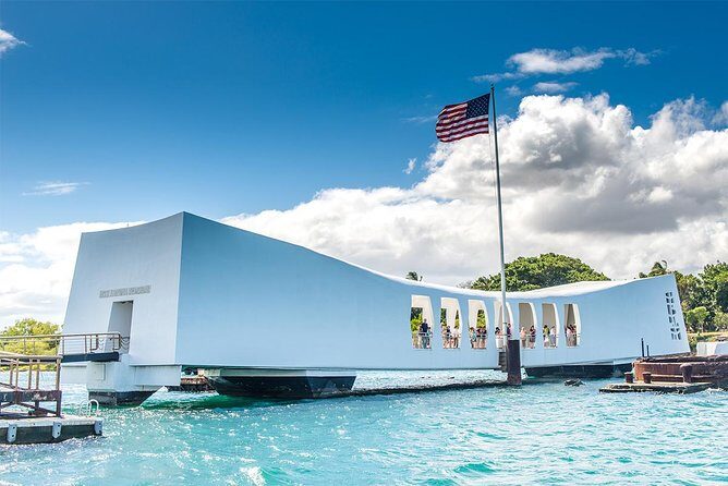 PEARL HARBOR - Excursion in Spanish - The Full Experience: An In-Depth Look at the Pearl Harbor Tour
