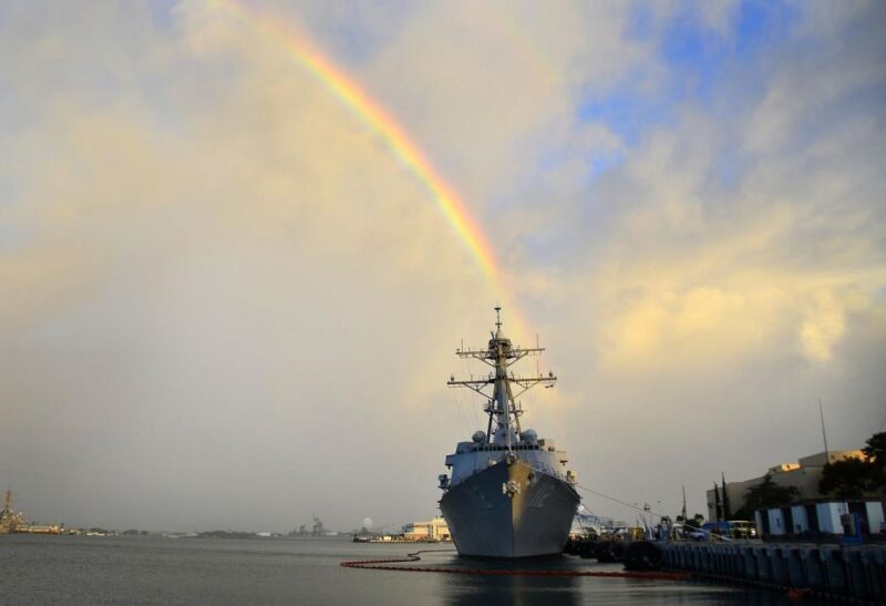 Pearl Harbor: USS Arizona Memorial & Battleship Missouri - Who Is This Tour Best For?