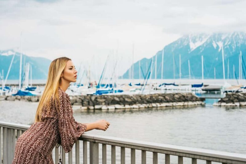 Pearls of Geneva Family Private Walking Tour - Key Points