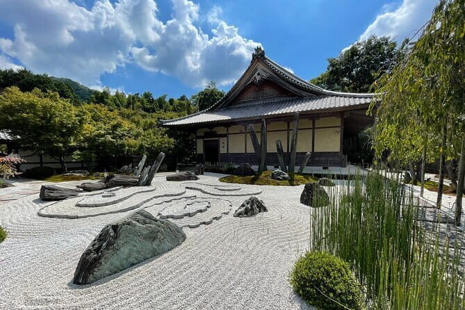 Pedal Adventure Kyoto E-Bike tour : True Kyoto Avoid the crowds - Who Is This Tour Best For?