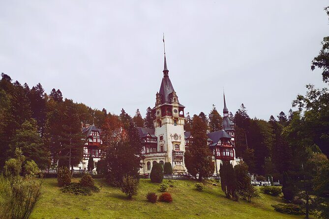 Peles Castle, Bran Castle & Rasnov Fort. private tour from Brasov - Who Will Love This Tour?