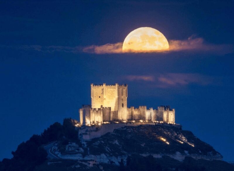 Peñafiel . Visita privada Castillo y casco Histórico - Key Points