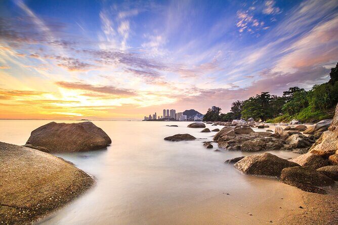 Penang Full Day Tour with Penang Hill, Kek Lok Si & Fruit Farm - A Detailed Look at the Tour Experience