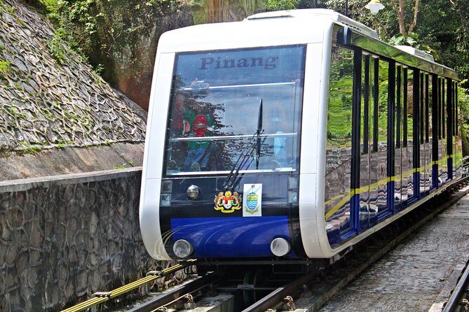 Penang Hill and the Kek Lok Si Temple - How to Make the Most of Your Experience