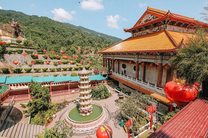 Penang Hill(FastLane),Ferringhi Beach,Botanic Garden & Kek Lok Si - What’s Included & Not