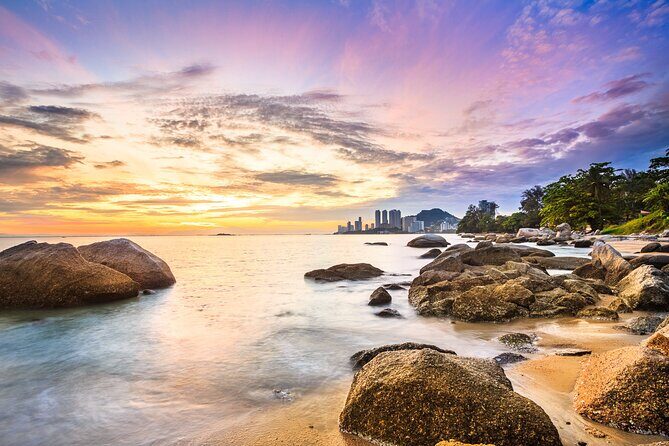 Penang Hill(FastLane),Ferringhi Beach,Botanic Garden & Kek Lok Si - Who Is This Tour Perfect For?