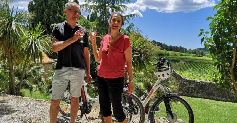 Penedès/BCN: Self-Guided eBike Tour with guided Winery Visit - Enjoying Organic Wines and Cavas