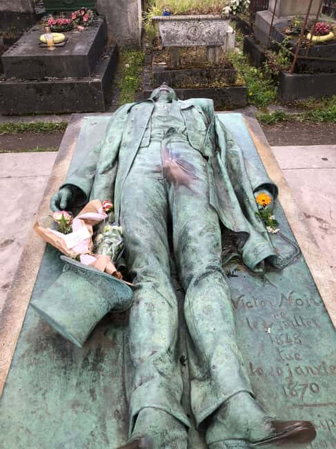 Père Lachaise Iconic Tour - Who Will Love This Tour?