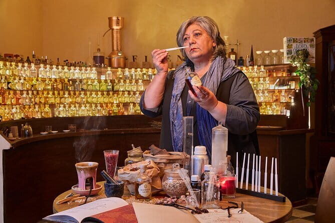 Perfume Masterclass in Florence: Make your Own Personal Fragrance - An Experience That Engages the Senses