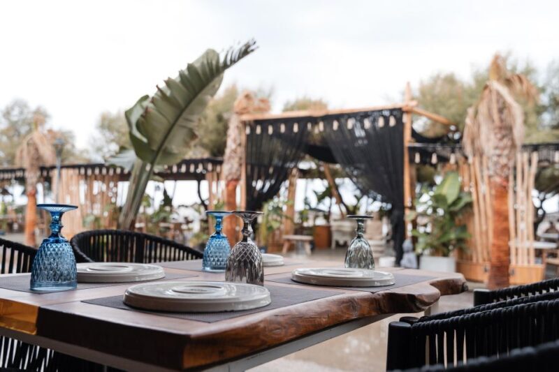 Perivolos Beach: Cooking class FortyOne Bar Restaurant - An In-Depth Look at the Experience