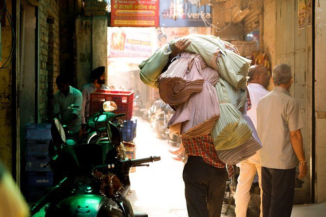 Personal Shopper Assistant in New Delhi - Who Should Consider This Tour?