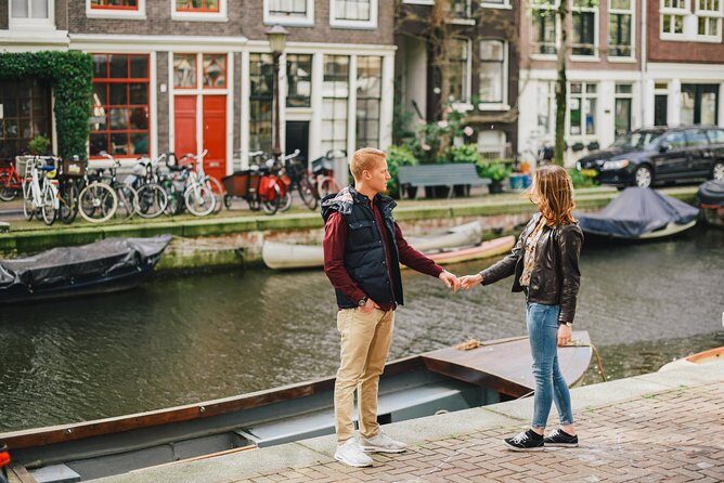 Personal Travel and Vacation Photographer Tour in Amsterdam - Who Should Book This Tour?