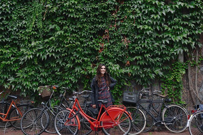 Personal Travel and Vacation Photographer Tour in Amsterdam - FAQs