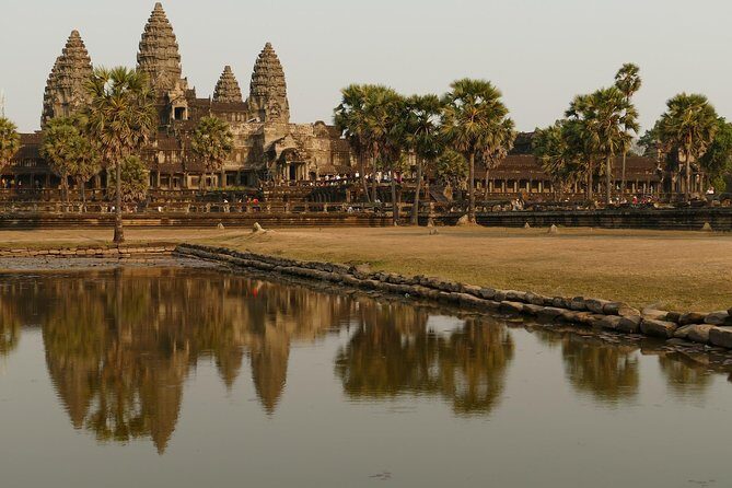 Personalised Angkor Wat Day Tour by an Air-conditioned Car - Detailed Breakdown of the Itinerary