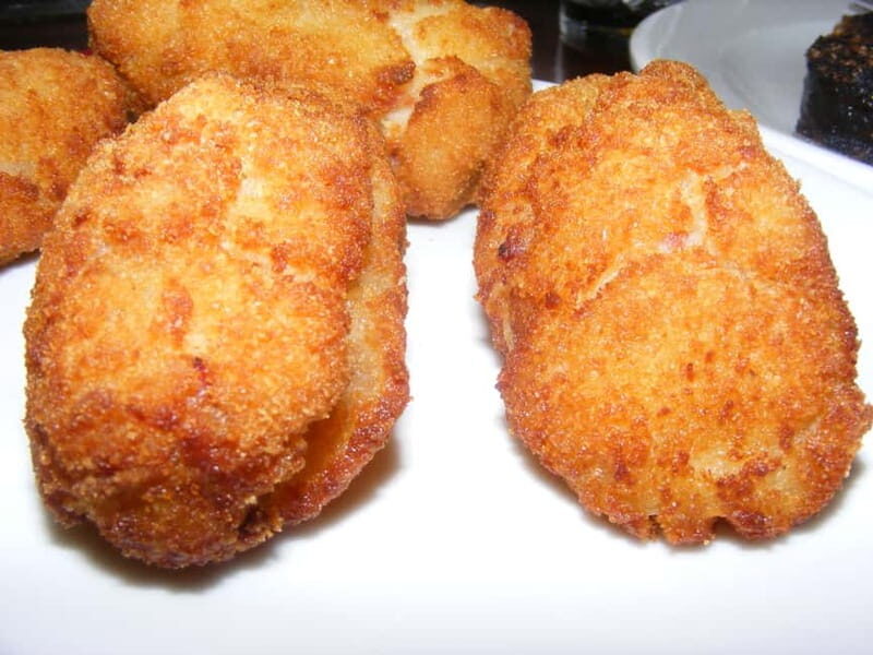 Personalised Traditional Madrid Night Tapas and Drinks Tour - A Deep Dive into the Experience