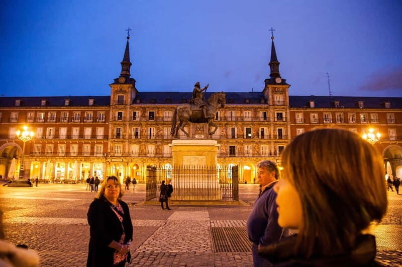 Personalised Traditional Madrid Night Tapas and Drinks Tour - FAQ