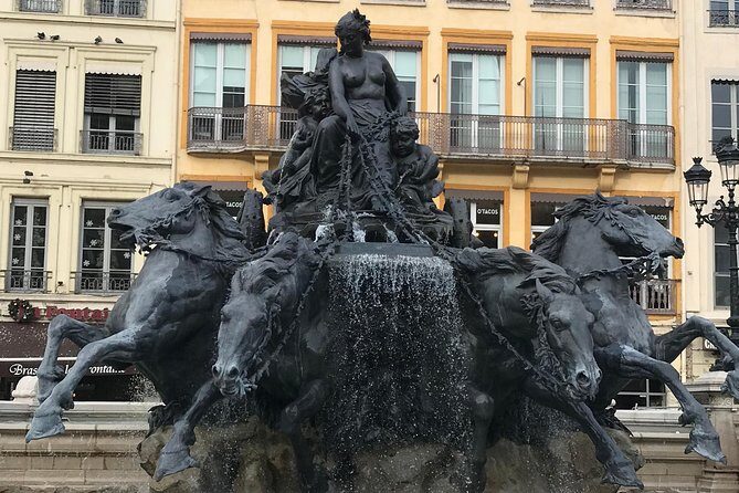 Personalized discovery of historic Lyon - Why Choose a Bicycle Taxi Tour in Lyon?