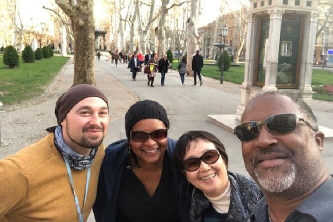 Personalized Eclectic Small-Group Walking Tour - The Sum Up