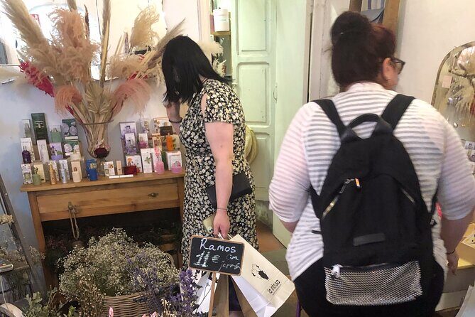 Personalized Shopping Tour in Madrid - FAQs