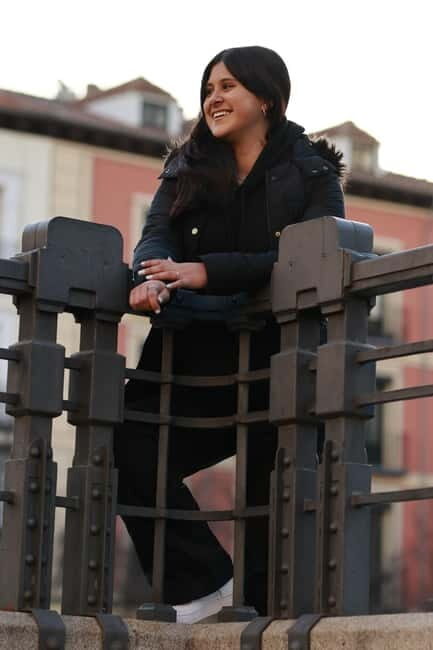 Personalized Tour Madrid: Your ideal photo, tailor-made route, unforgettable photos - Authenticity and Review Insights