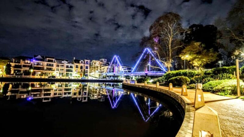 Perth: City of Lights Tour with Dessert - An In-Depth Look at the Perth City Lights Tour