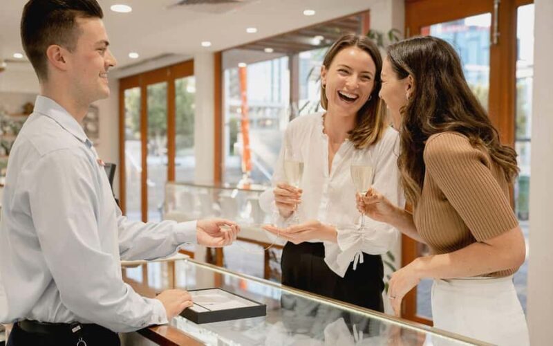 Perth: Harvest Your Own Pearl Experience - The Showroom and Jewelry Options