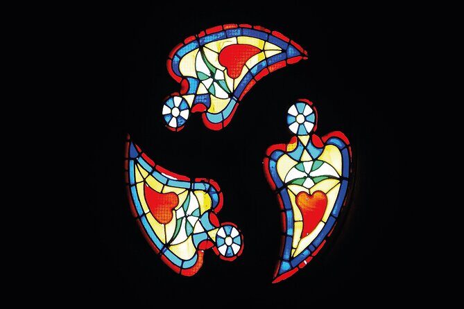 Perugia Walking Tour with Audio and Written Guide by a local - Key Points