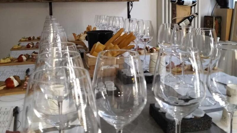 Peschiera del Garda:wine tasting three wines from Lake Garda - Introduction