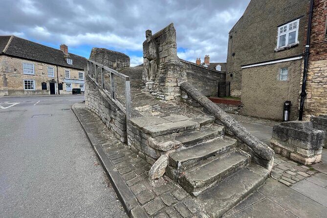 Peterborough Cathedral, Crowland Abbey and Trinity Bridge - FAQs