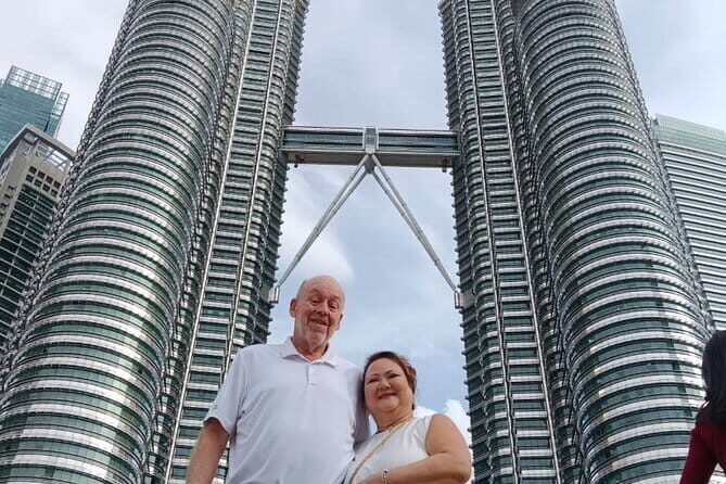 Petronas Twin Towers Special Entrance & Dining With Expert Guide - Practical Details and Tips