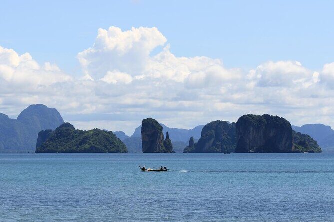 Phang Nga Bay kayaking day trip - Key Points