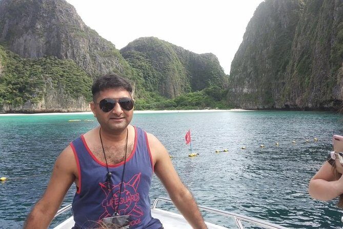 Phi Phi & Bamboo Island with Lunch by Speed Boat Full Day - Who Is This Tour Best For?