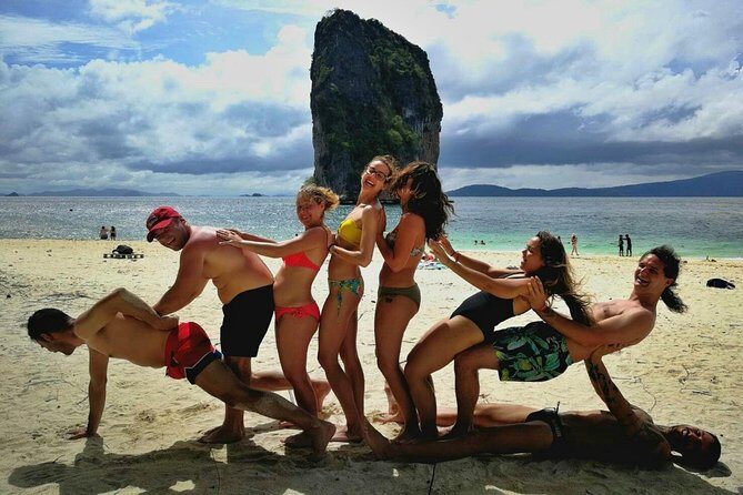 Phi Phi Early Bird & 4 Islands - Day Tour by Speedboat From Krabi - A Detailed Look at the Phi Phi Early Bird & 4 Islands Tour