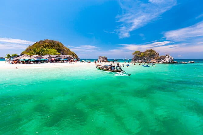 Phi Phi Island Deluxe Package by Tour Hub Asia - Key Points