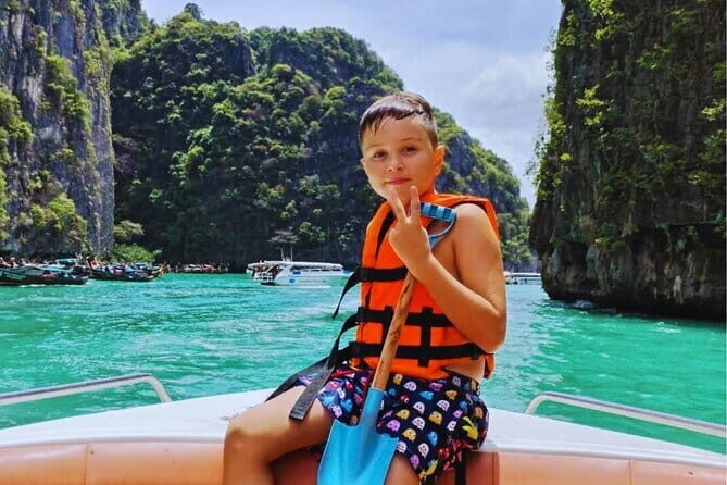Phi Phi Island Speedboat Day Tour from Phuket - Key Points