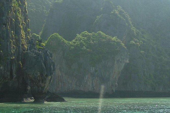 Phi Phi Island Tour by Big Boat by Royal Jet Cruiser (First Class) - Who Will Love This Tour?