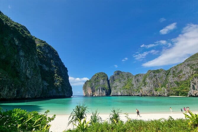 Phi Phi Islands Exclusive Tour by Speedboat from Koh Yao Yai - What’s Included and What’s Not