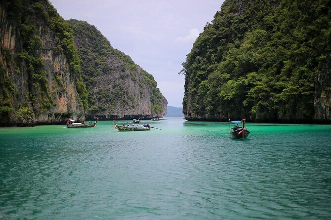 Phi Phi Khai Islands Excursion with Seaview & Lunch by speedboat - FAQ
