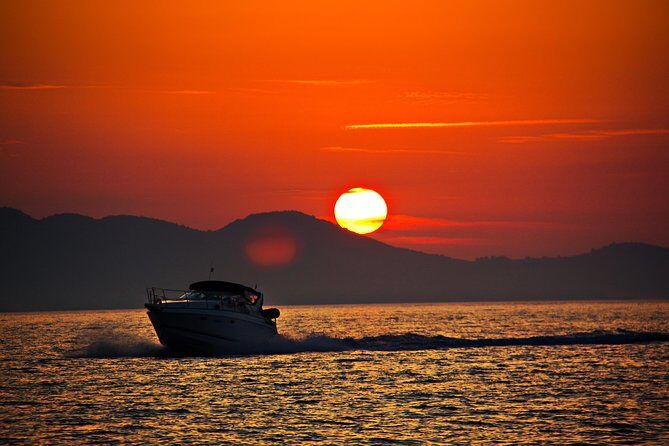 Phi Phi Maiton Khai Sunset Premium Tour - Details That Matter