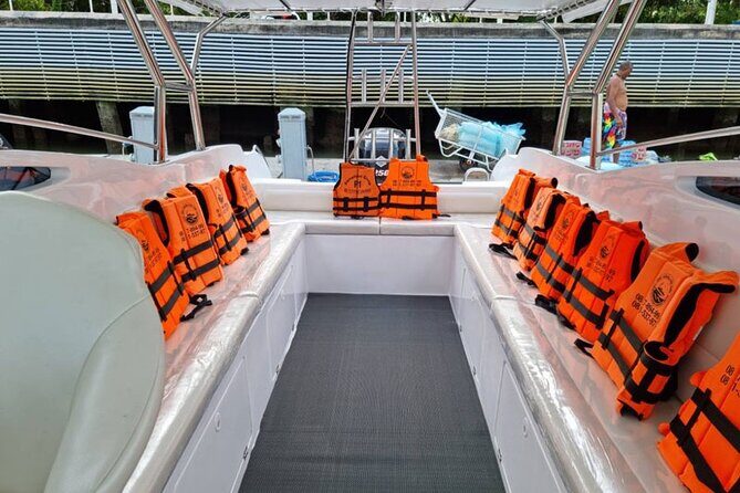 Phi Phi, Maya Bay, Bamboo by Private VIP boat - The Allure of a Private Phi Phi Island Experience