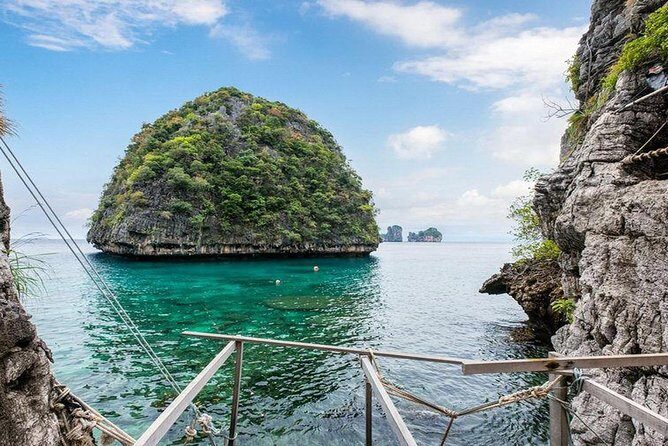 Phi Phi Maya Bay Khai Islands Tour - Great snorkeling Trips - The Sum Up