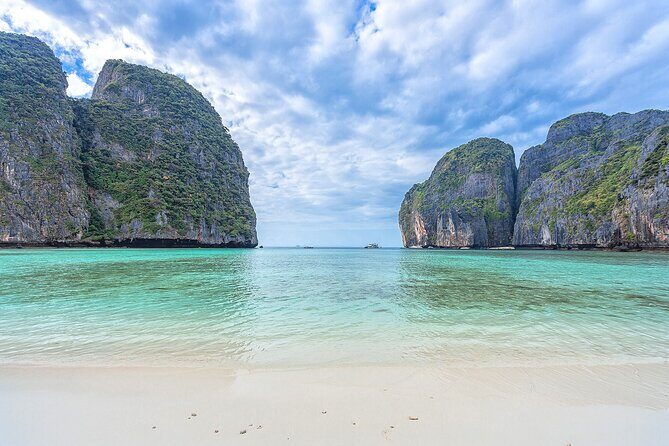 Phi Phi, Maya, Khai and Pileh Day Trip by Speed Catamaran From Phuket - Detailed Breakdown of the Tour Experience