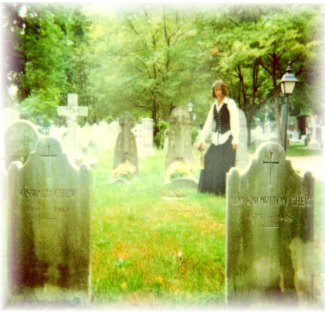 Philadelphia Ghost Tour by Candlelight - A Closer Look at the Experience