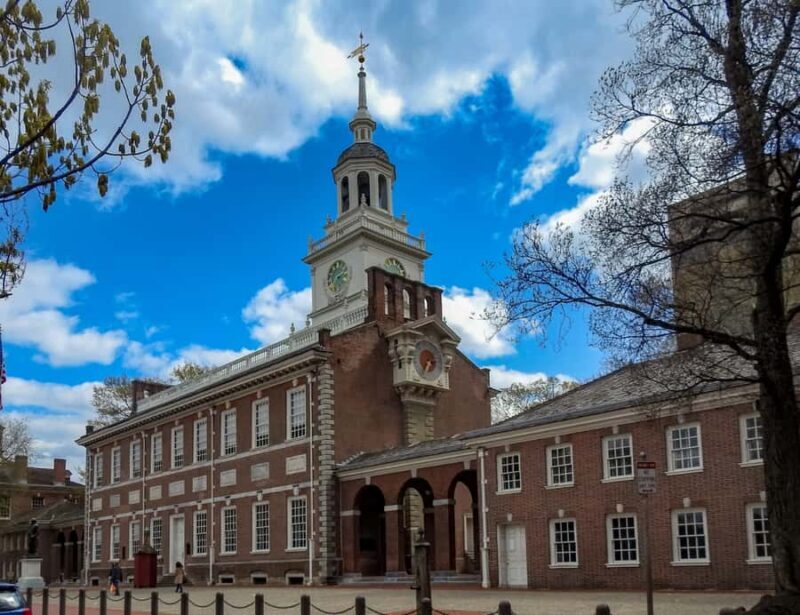 Philadelphia: Revolutionary Founders & Patriots Walking Tour - Key Points