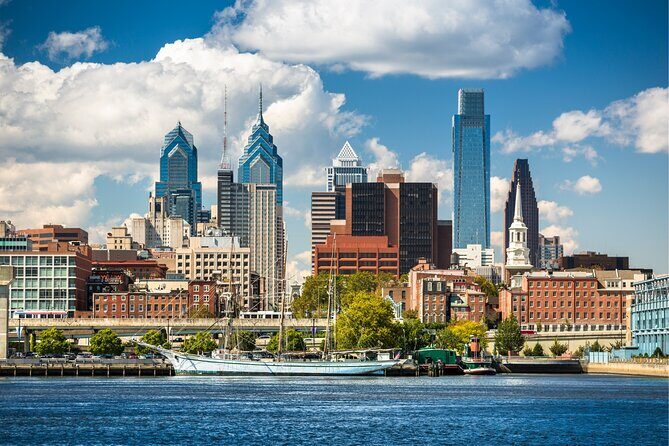 Philadelphia Scavenger Hunt and Highlights Self-Guided Tour - The Sum Up