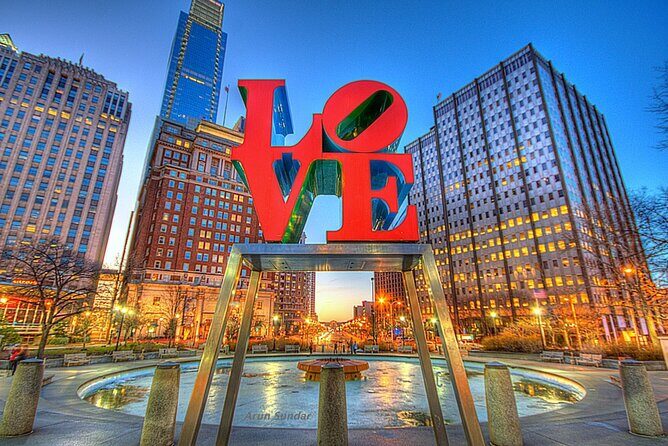 Philadelphia Scavenger Hunt and Sights Self Guided Tour - What are the highlights of this tour?