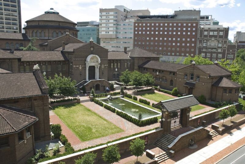 Philadelphia: UPenn Campus Walking Tour & Museum Ticket - A Closer Look at the UPenn Campus Walking Tour