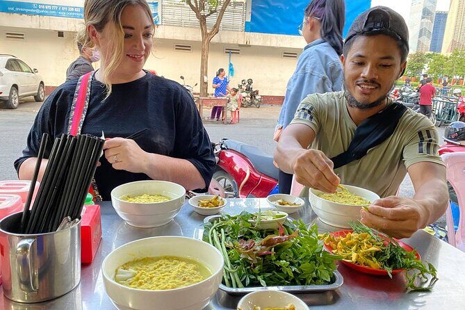 Phnom Penh Authentic Evening Food Tour 100% By Local - The Dining Stops: What to Expect